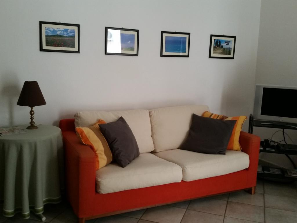 Terrasini Siracasa Lägenhet Rum bild